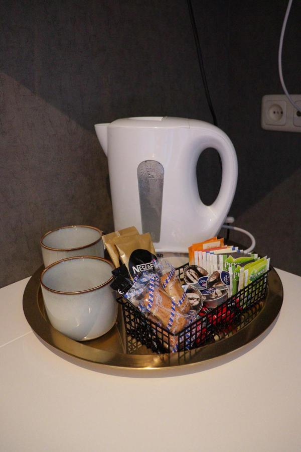 Hotel Jans Rijs Bagian luar foto
