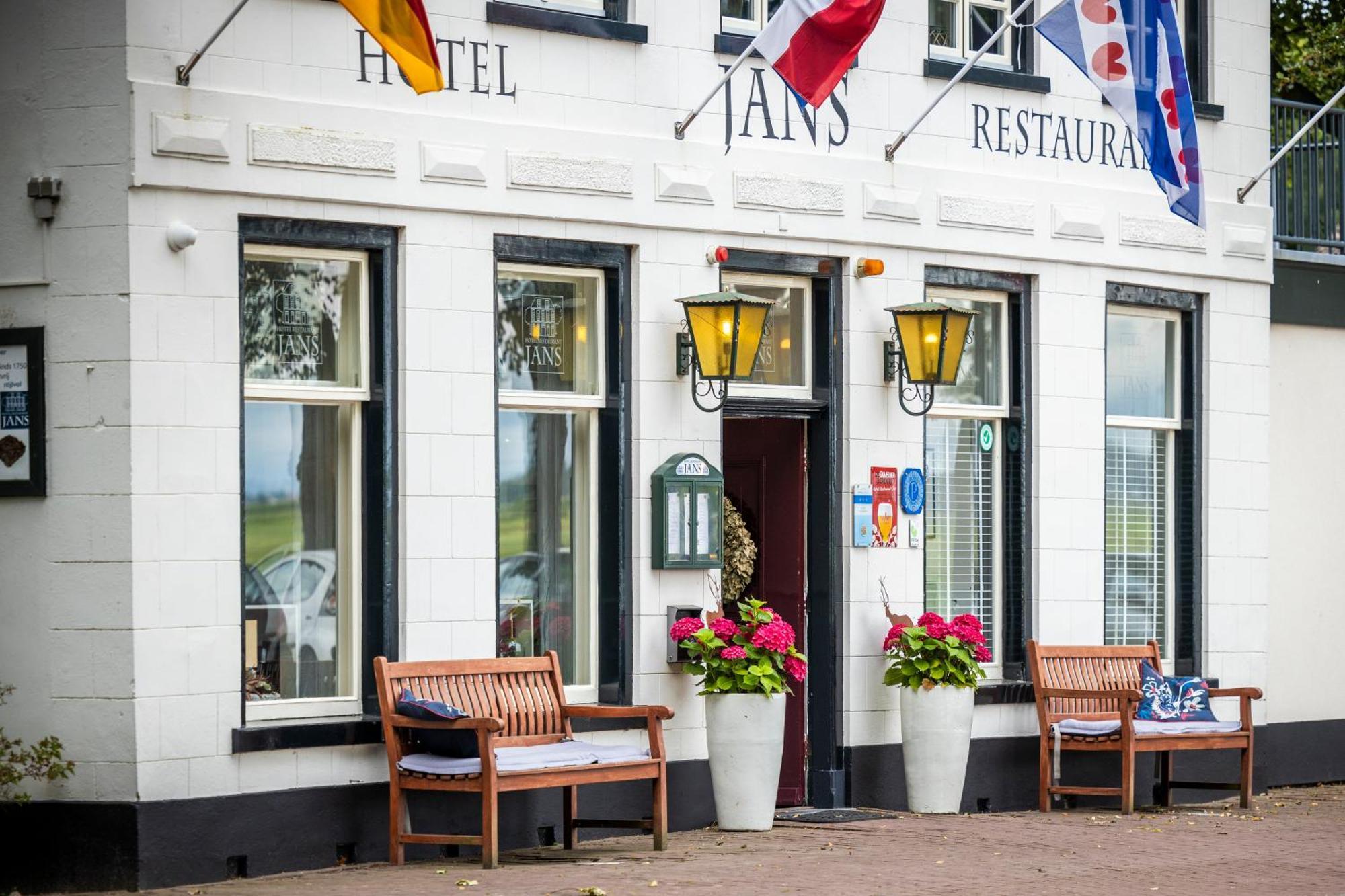 Hotel Jans Rijs Bagian luar foto