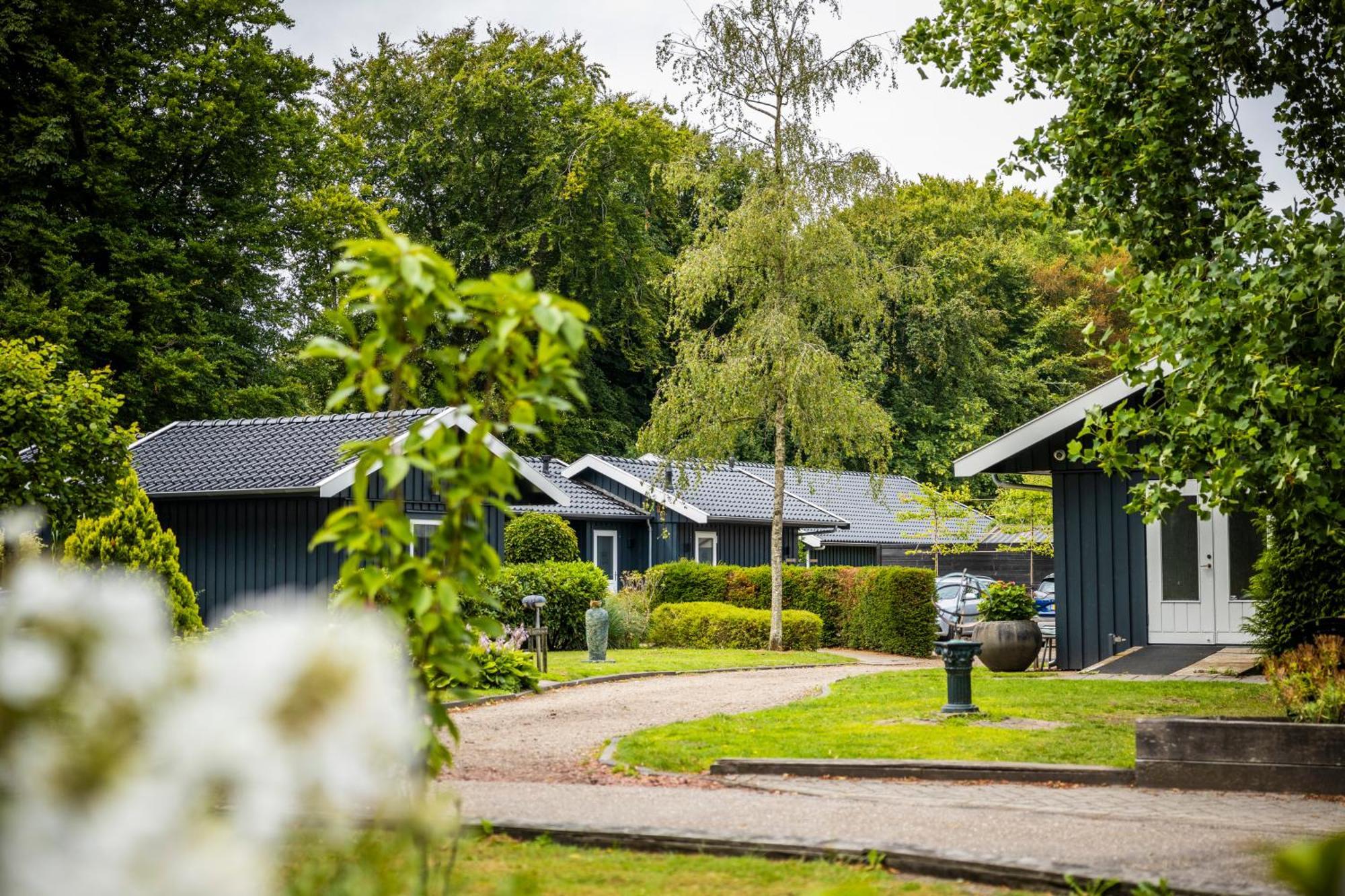 Hotel Jans Rijs Bagian luar foto