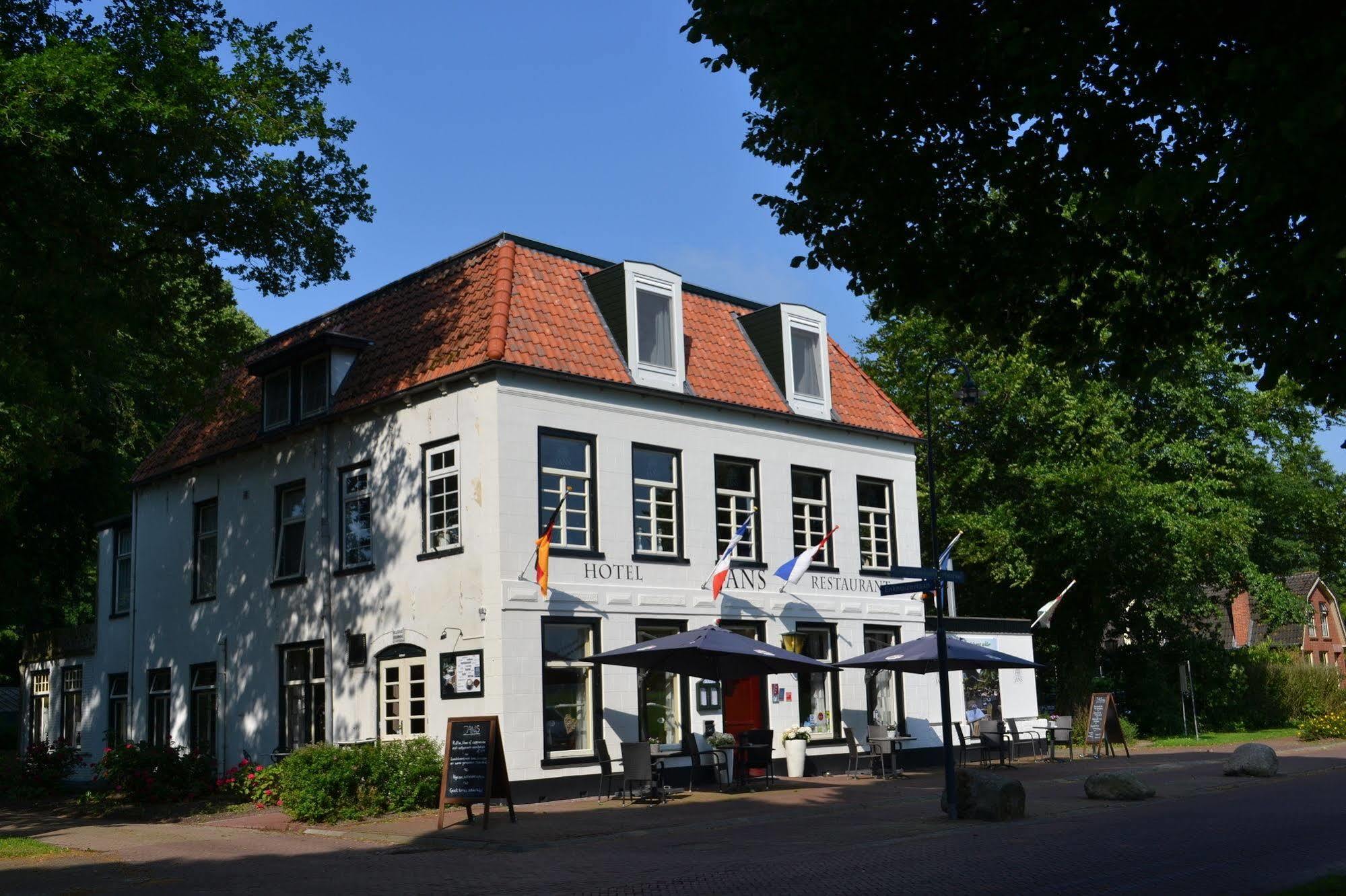 Hotel Jans Rijs Bagian luar foto