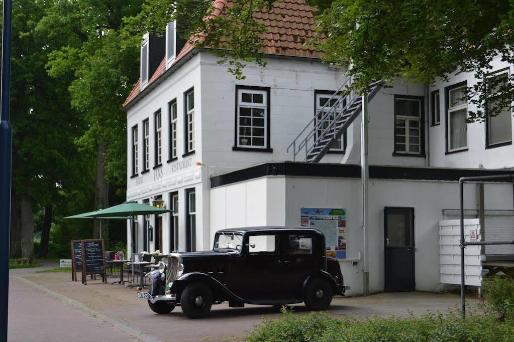 Hotel Jans Rijs Bagian luar foto
